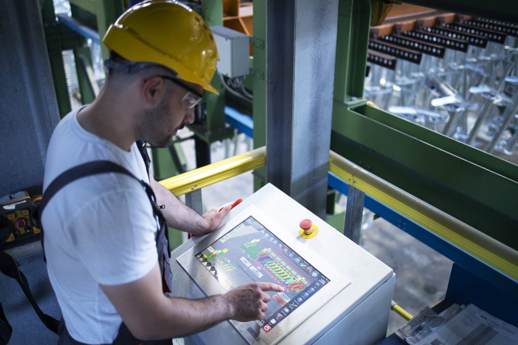 Curiosità sulla produzione dei monitor industriali